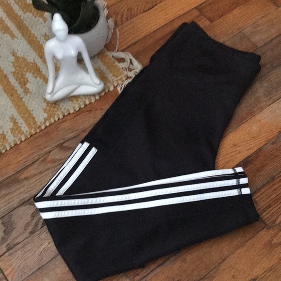 Adidas Originals 3 Stripes High Waisted Leggings Black White NWOT - Picture 3 of 3